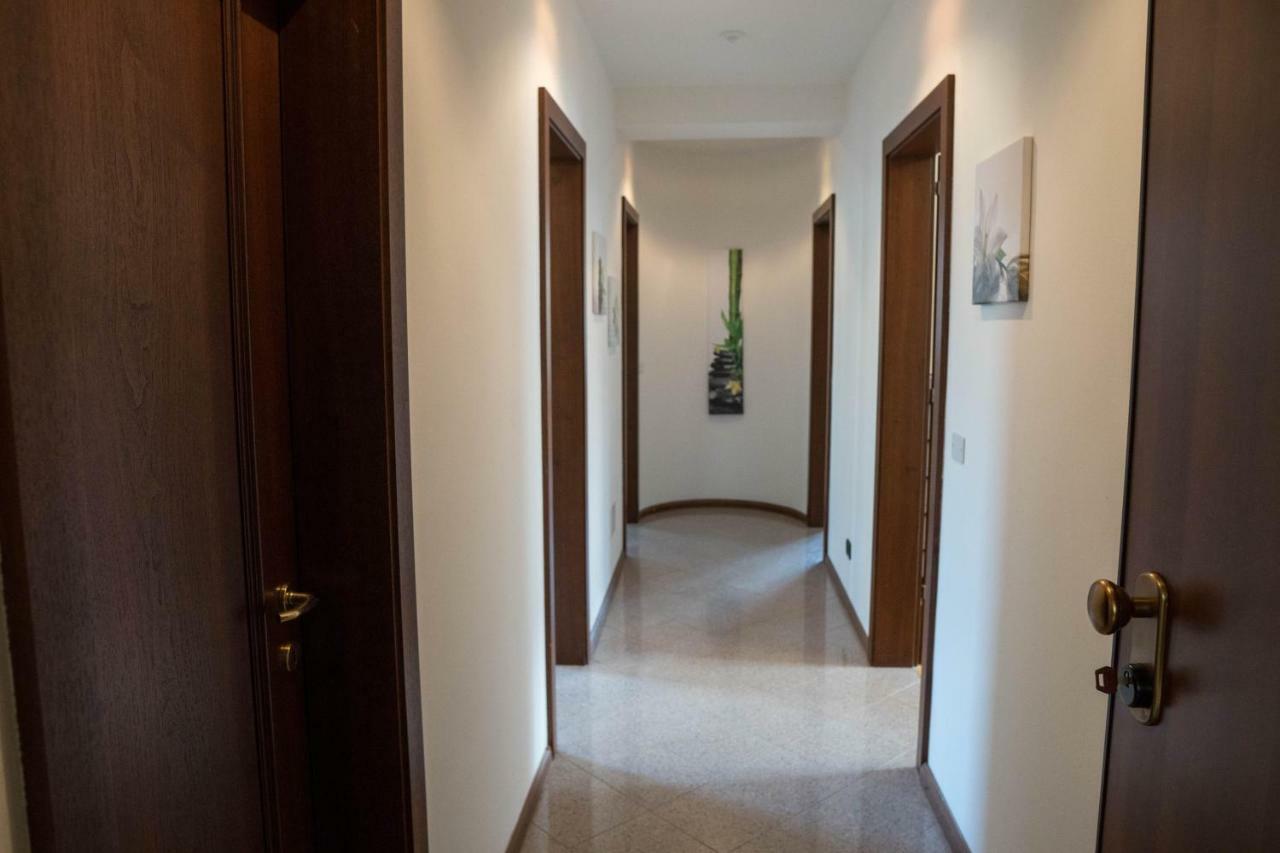 Sunshine Apartments โบลซาโน ภายนอก รูปภาพ